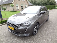 Peugeot 208 - 1.2 PureTech Allure Pack Stoelverwarming Carplay Camera Rijstrook Radar Pdc Digital dashbord