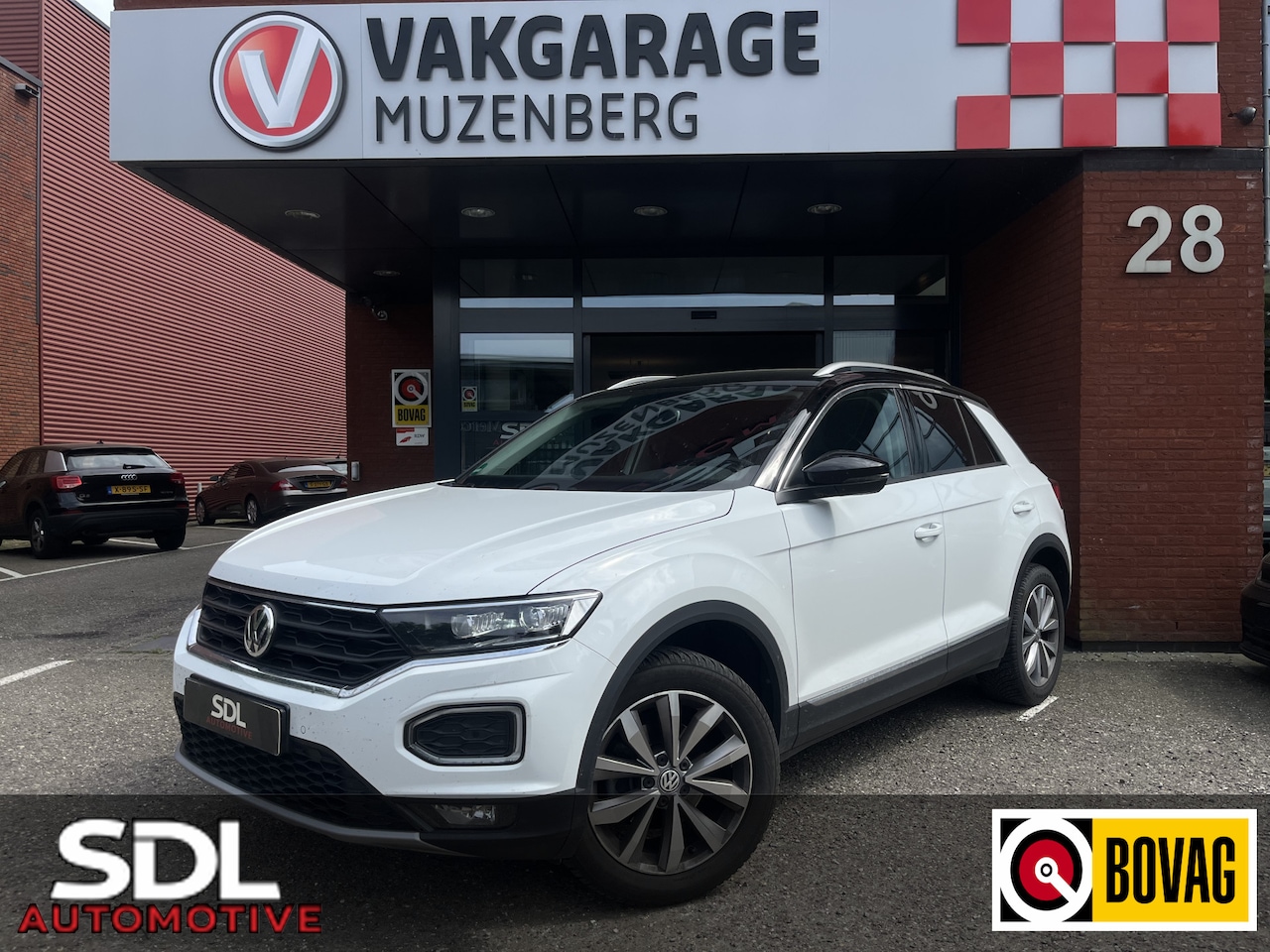 Volkswagen T-Roc - 1.5 TSI Style // FULL LED // ADAPT. CRUISE // CLIMA // CAMERA+SENSOREN // NAVI+CARPLAY // - AutoWereld.nl