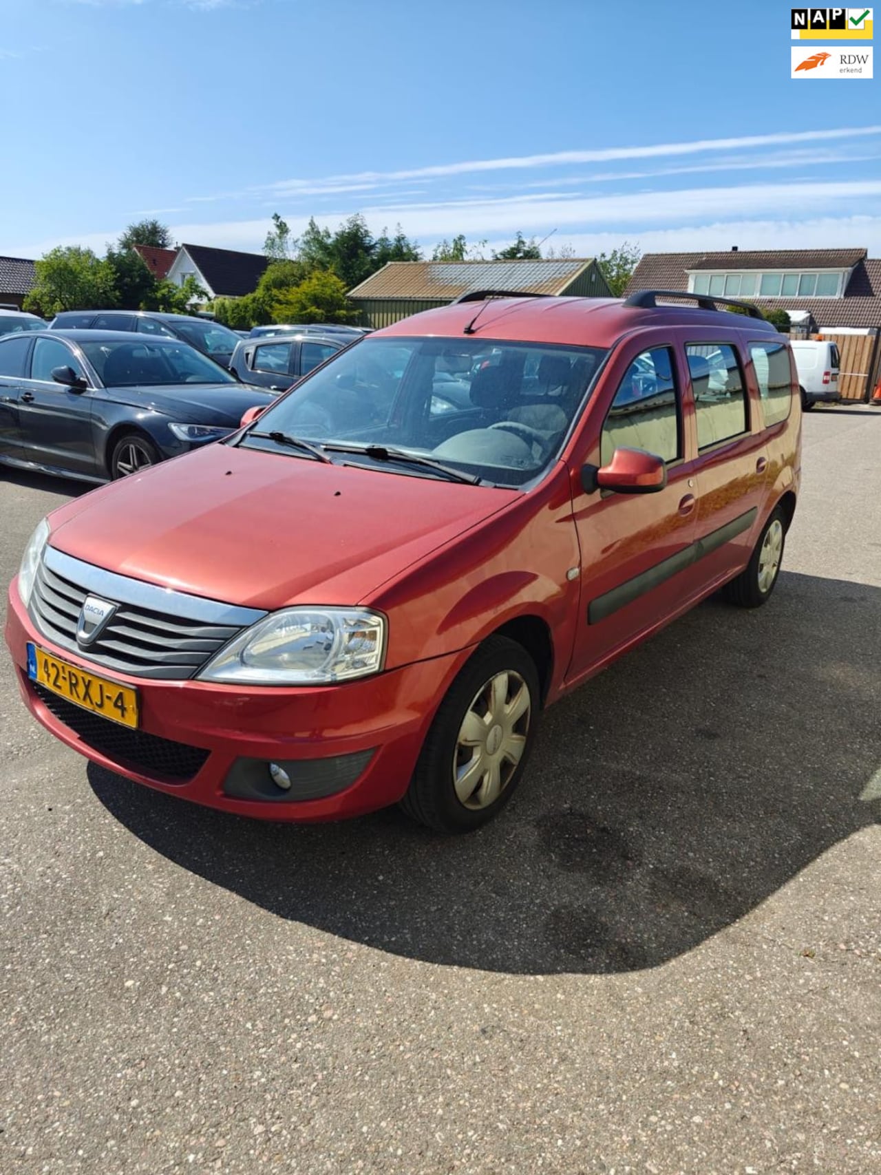 Dacia Logan MCV - 1.6-16V Lauréate 1.6-16V Lauréate - AutoWereld.nl