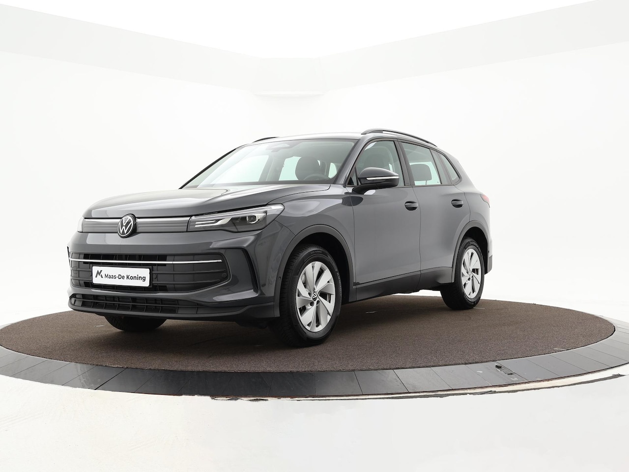 Volkswagen Tiguan - 1.5 eTSI 130pk DSG Life Edition · Camera · Apple/Android Car Play · Navi · Stoel&stuur Ver - AutoWereld.nl