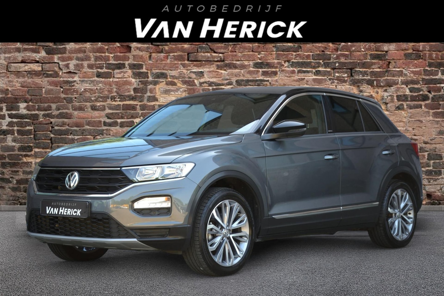 Volkswagen T-Roc - 1.5 TSI Style 150PK | Stoelverwarming | 18 Inch | Virtual Cockpit | Carplay - AutoWereld.nl