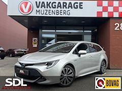 Toyota Corolla Touring Sports - 2.0 Hybrid Executive // 180 PK // NAVI // CAMERA // CLIMA // ADAPTIVE CRUISE //