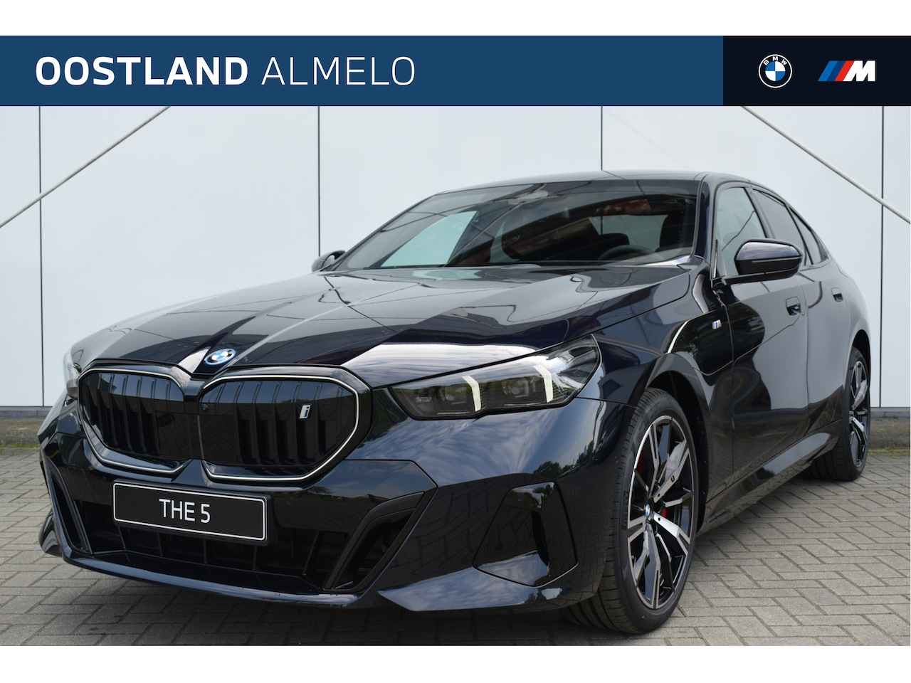 BMW i5 - eDrive40 M Sport / Trekhaak / Adaptieve LED / Comfort Access / Stoelventilatie / Parking A - AutoWereld.nl