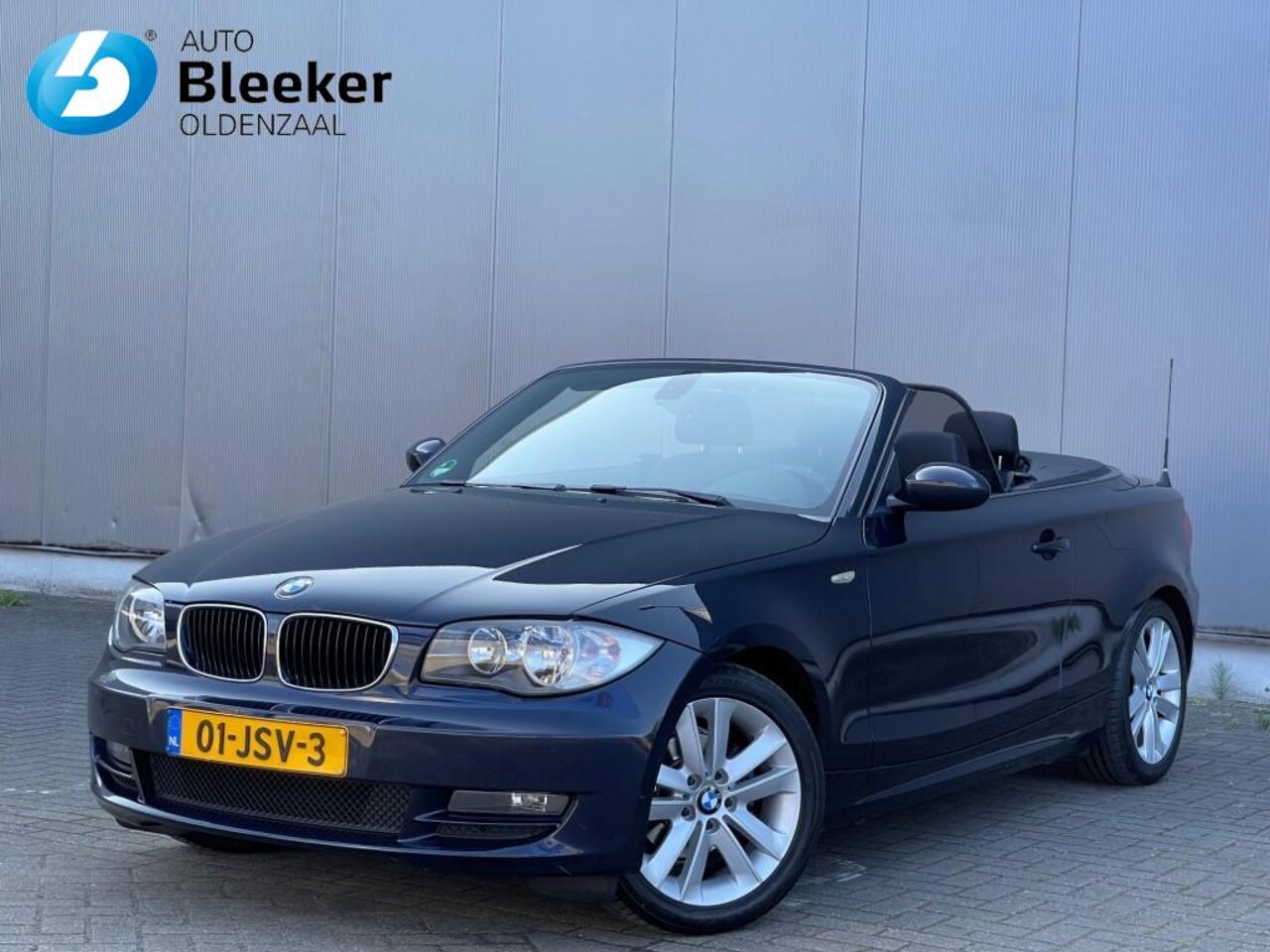 BMW 1-serie - 118i High Executive M-sport PDC Stoelverwarming Cruise - AutoWereld.nl