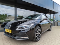 Volkswagen Golf - 1.5 eTSI 150 Pk DSG Style Ecc Led Camera 19 Inch 2020