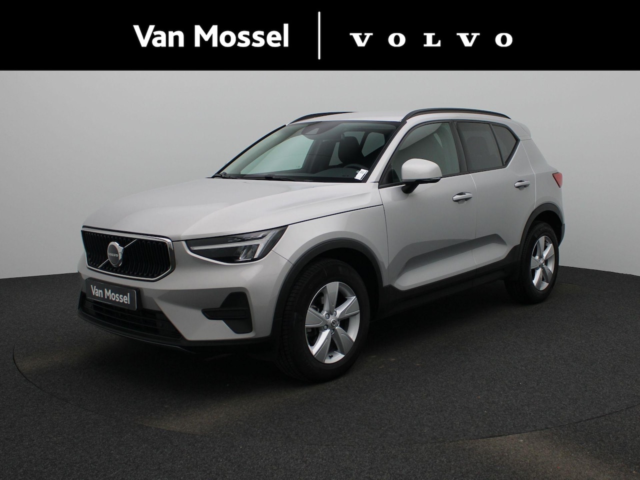 Volvo XC40 - 1.5 T2 Essential | Navigatie | Climate control | Parkeersensoren - AutoWereld.nl