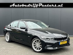 BMW 3-serie - 320e Sport Line Shadow LED Navi Live Cockpit Sfeerlicht NL-auto