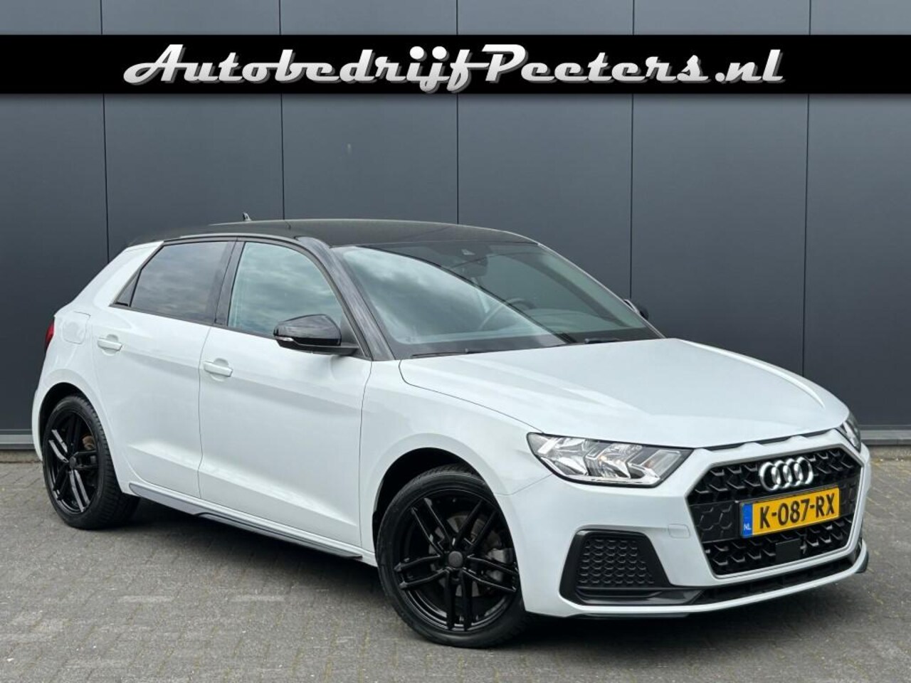 Audi A1 - SB 30 TFSI Carplay Android Cruise V-Cockpit Zwart optiek NL-auto - AutoWereld.nl