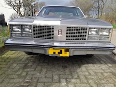 Oldsmobile Ninety-Eight - 98 5.7 De Luxe Brougham+ APK+STEEKPROEF