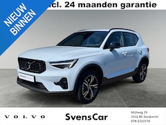Volvo XC40 - 2.0 B4 Plus Dark | Trekhaak | Stoelverwarming | Keyless Entry | Adaptive Cruise Control |