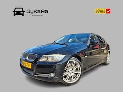 BMW 3-serie - 318i Executive Pano, Navi, Trekhaak