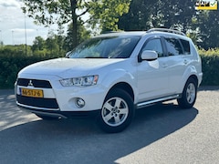 Mitsubishi Outlander - 2.0 Edition One NAP Clima Autom
