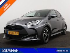 Toyota Yaris - 1.5 Hybrid 115 First Edition | Navigatie | Camera | Climate Control | 16" LM velgen | Crui