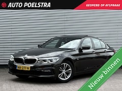 BMW 5-serie - 520d High Executive Sport Line Schuifdak HUD Rondomzicht Camera Leder Apple CarPlay LED St