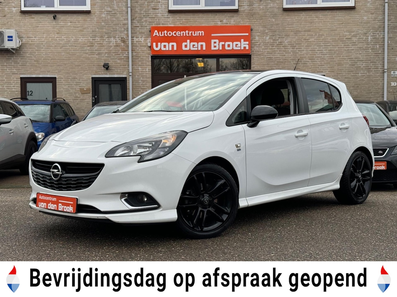 Opel Corsa - 1.0 Turbo OPC Line Color Edition 116Pk 5Drs CarPlay Airco Cruise Ctr 17" Pdc - AutoWereld.nl