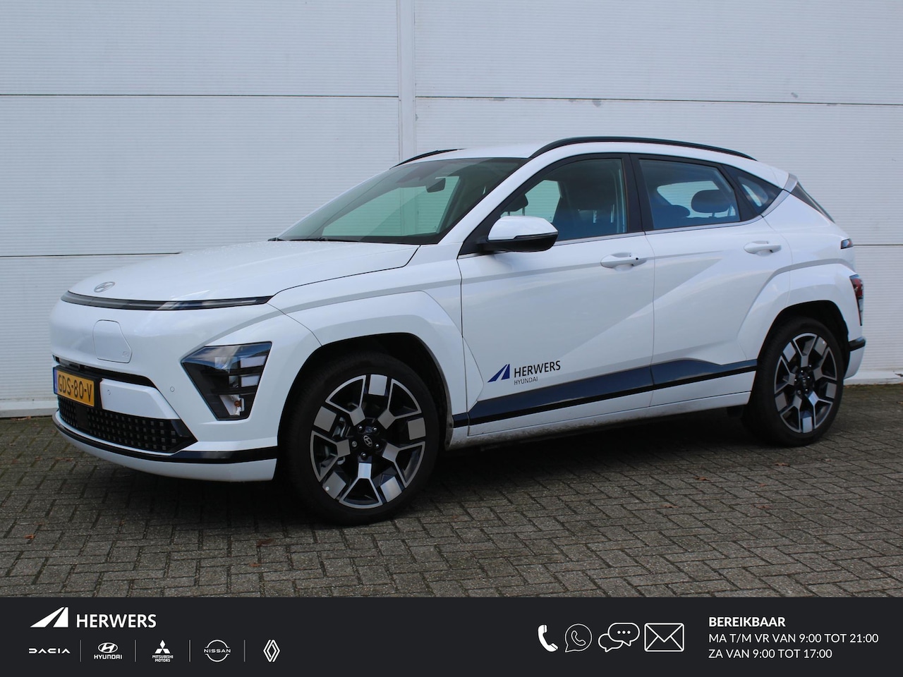 Hyundai Kona Electric - Comfort 65.4 kWh / Warmtepomp / Lichtmetalen Velgen 19" / Cruise Control Adaptief / Naviga - AutoWereld.nl