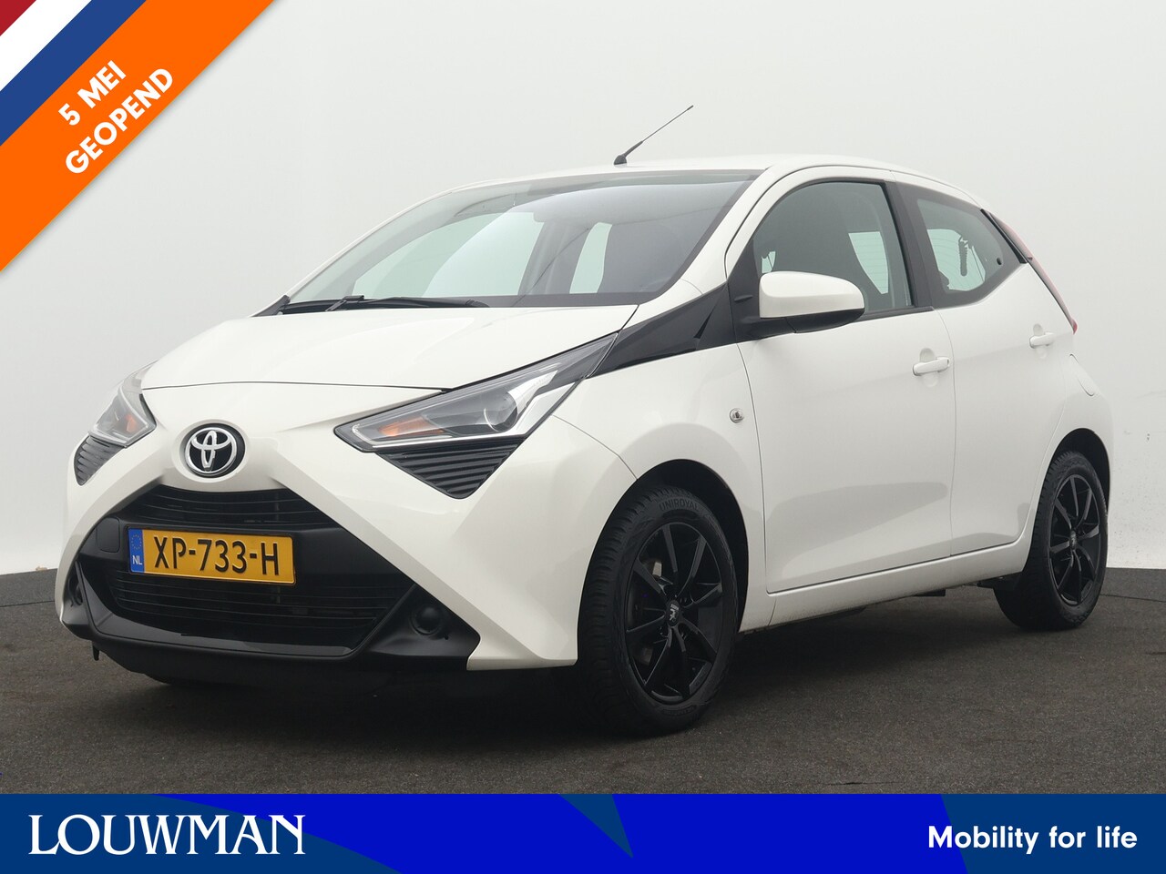 Toyota Aygo - 1.0 VVT-i x-play Dealeronderhouden | Camera | Lichtmetalen Velgen | NL-Auto | - AutoWereld.nl