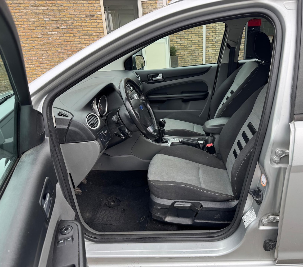 Ford Focus Wagon - 1.6 Trend Bj 2009 Koopje - AutoWereld.nl