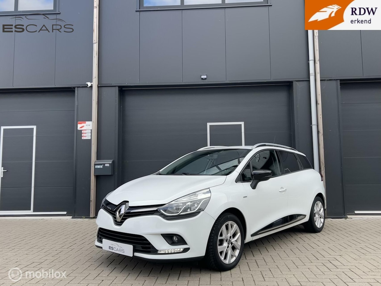 Renault Clio Estate - 0.9 TCe Limited Keyless | Led | Airco - AutoWereld.nl