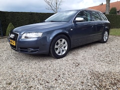 Audi A4 Avant - 2.0 TFSIe Advance