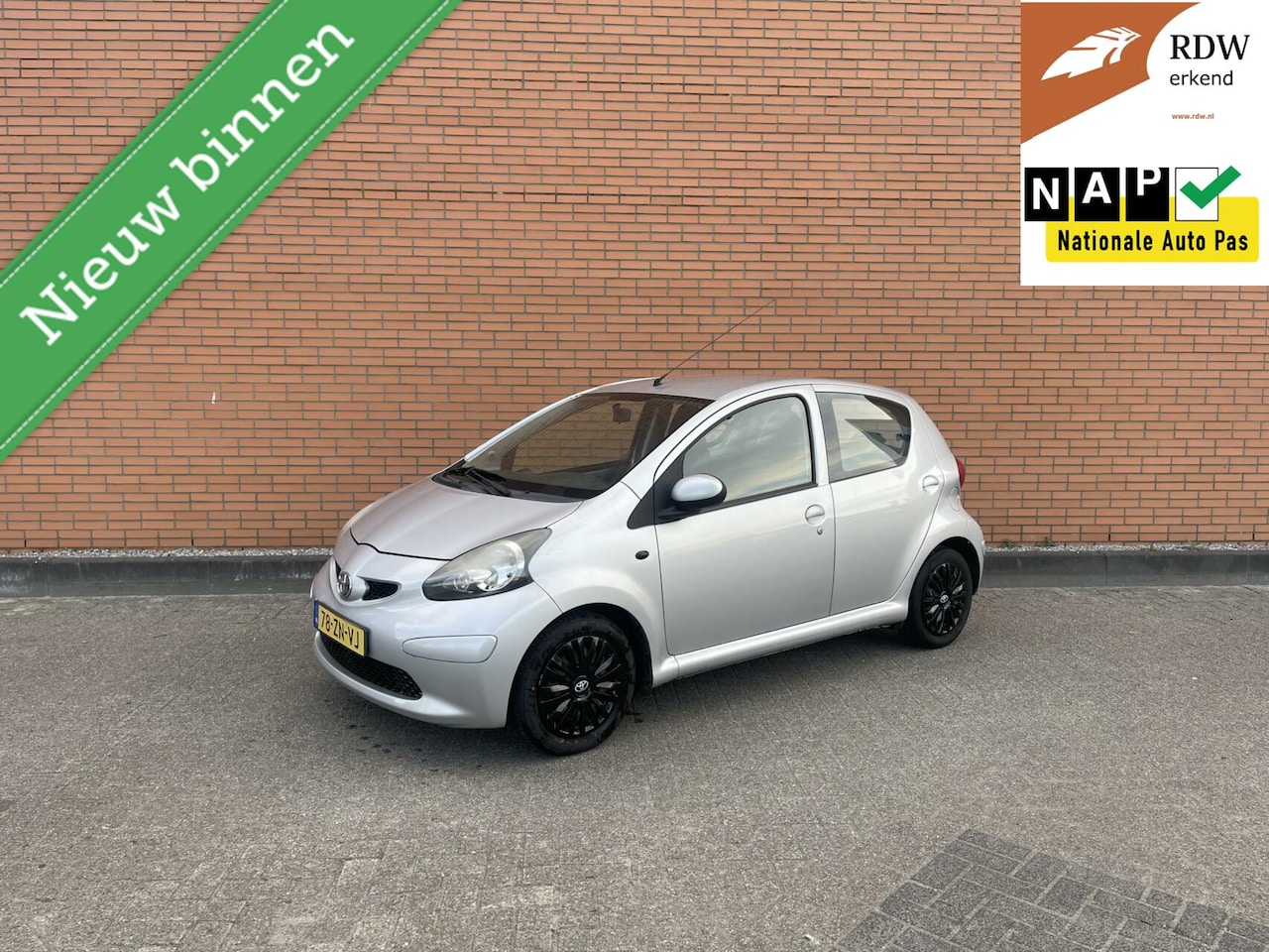Toyota Aygo - 1.0 207DKM | NAP | AIRCO | 5-DRS | ELEK-PAKKET | - AutoWereld.nl