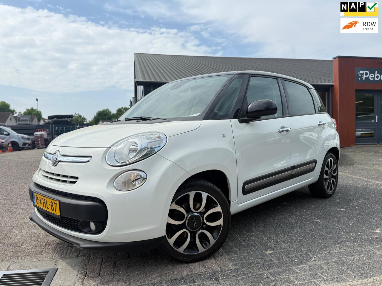 Fiat 500 L - 0.9 TwinAir Lounge*Clima*Panorama Dak*Lichtmetaal*Cruise controll!!! - AutoWereld.nl