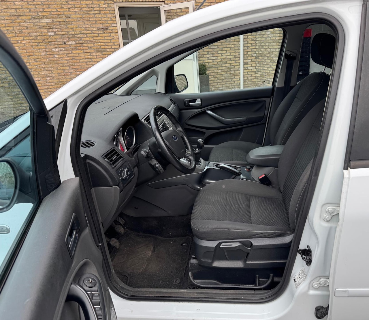 Ford C-Max - 1.8-16V Titanium Flexifuel Bj 2009 hoge instap - AutoWereld.nl
