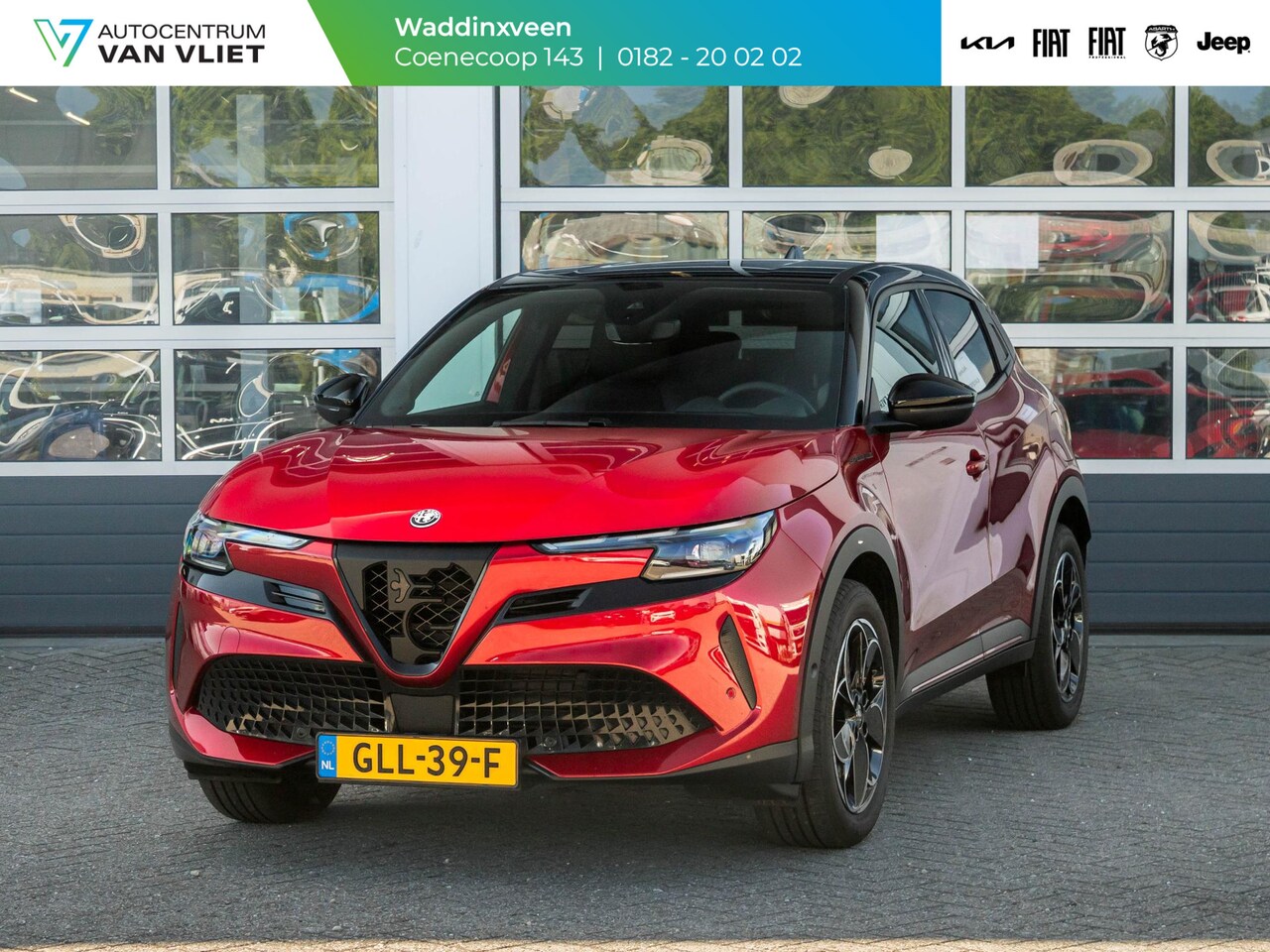 Alfa Romeo Junior - Elettrica Speciale 54 kWh | Pack Techno | Clima | Camera | Carplay | Adapt Cruise | Stoelv - AutoWereld.nl