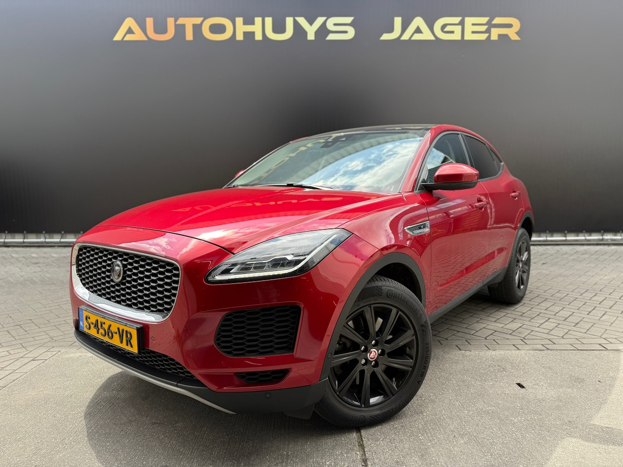 Jaguar E-Pace - 2.0 P250 AWD R-Dynamic HSE 2.0 P250 AWD R-Dynamic HSE - AutoWereld.nl