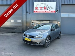 Volkswagen Golf - 1.4 TSI Highline Carplay Navi Autom