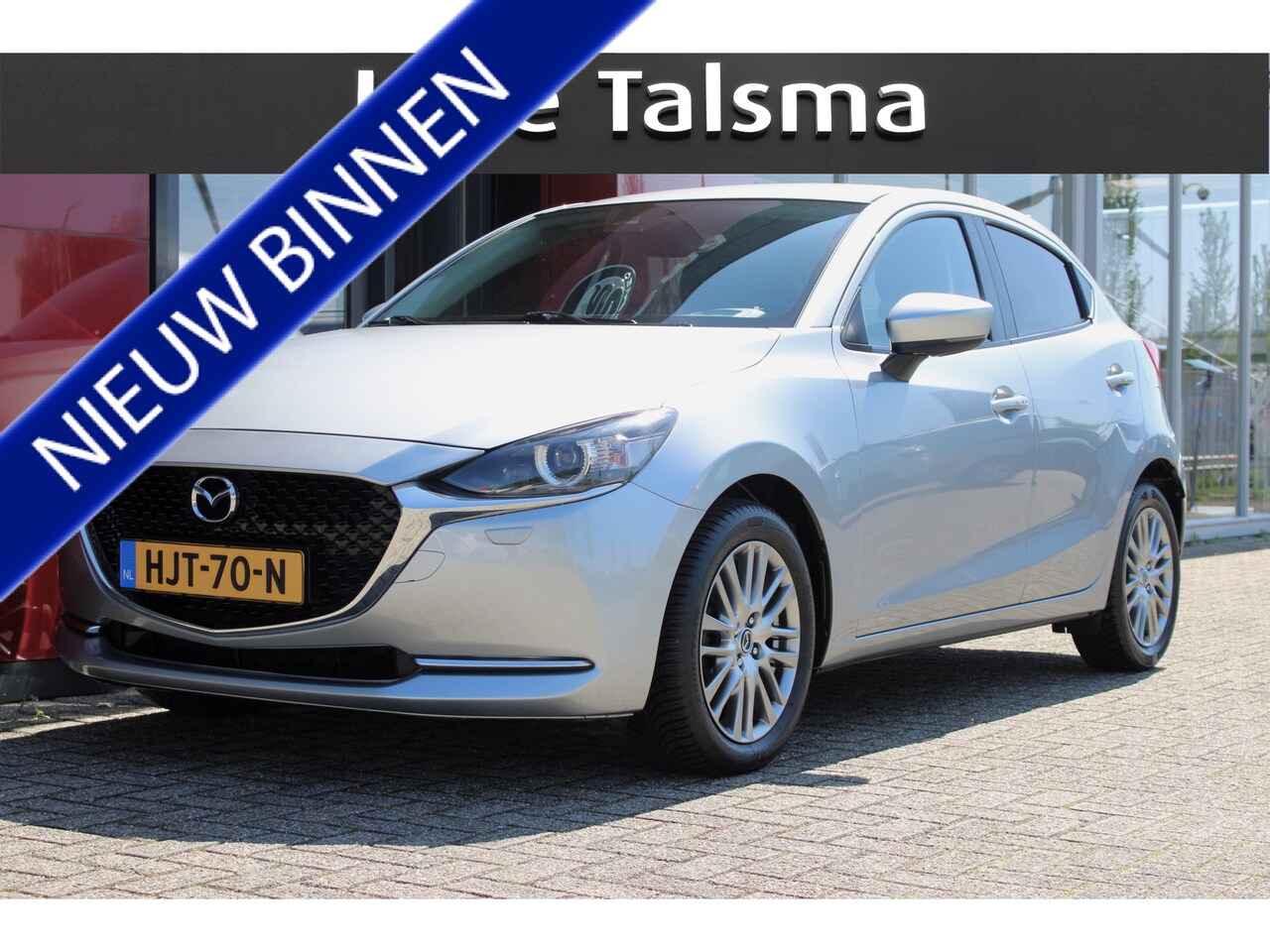 Mazda 2 - 1.5 Skyactiv-G Automaat | Stoel/stuurverwarming | Camera | All-season | Head-up Display - AutoWereld.nl