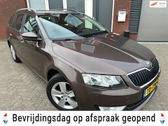 Skoda Octavia Combi - 1.2 TSI Greentech Ambition Businessline / Navi / PDC / Cruise