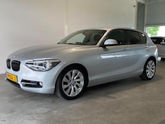 BMW 1-serie - 118i 170PK Sport 5drs NL-auto