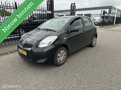 Toyota Yaris - 1.0 VVTi Cool