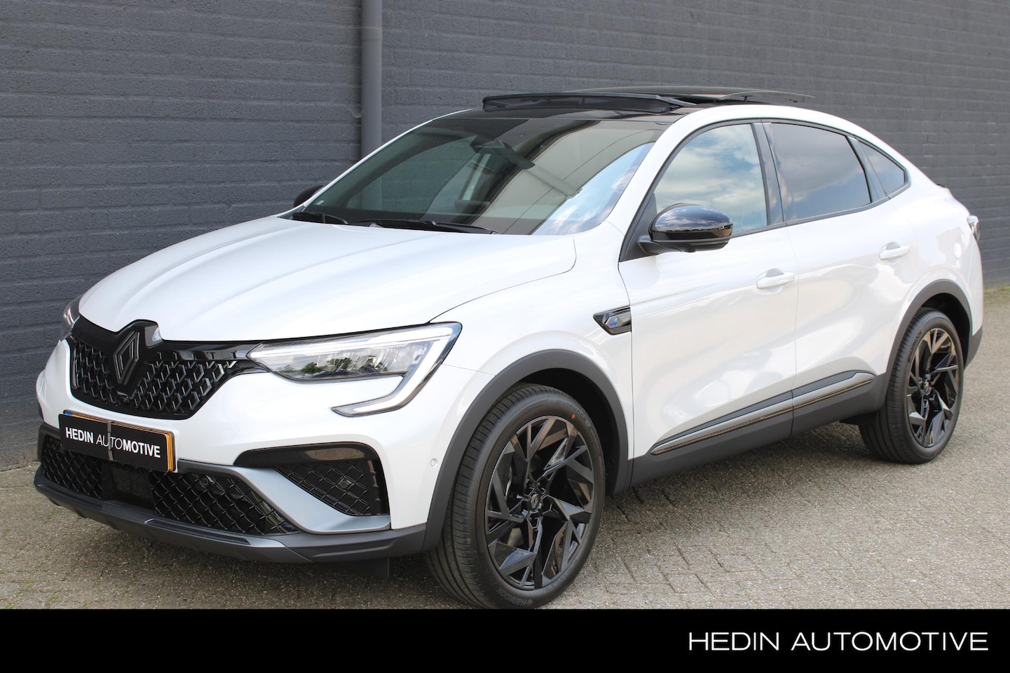 Renault Arkana - 1.6 E-Tech full hybrid 145 esprit Alpine Achterklepspoiler/Schuifdak/19 Lm velgen - AutoWereld.nl