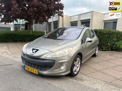 Peugeot 308 - 1.6 THP Signature
