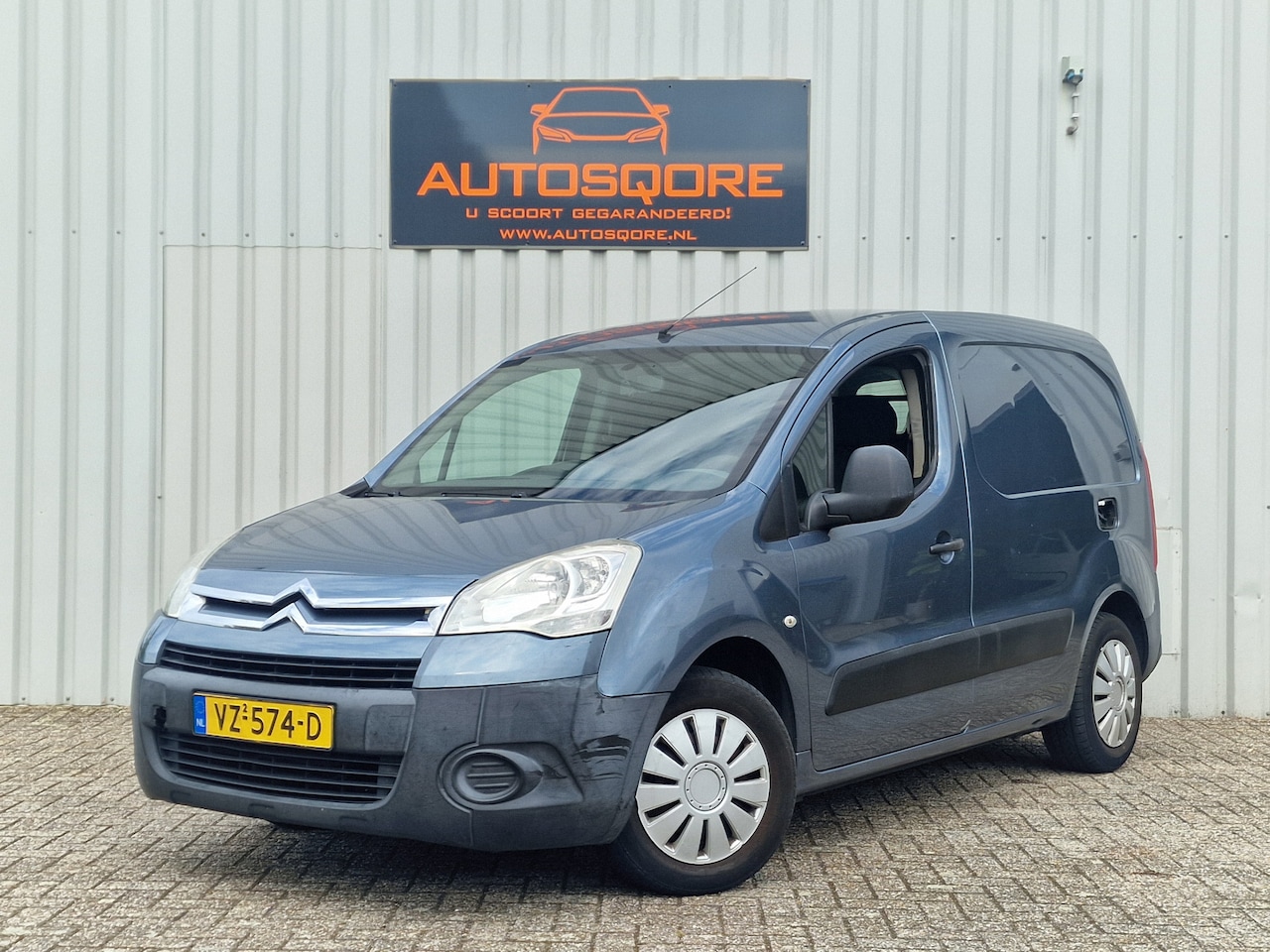 Citroën Berlingo - 1.6 HDIF 500 Club 3-persoons - AutoWereld.nl