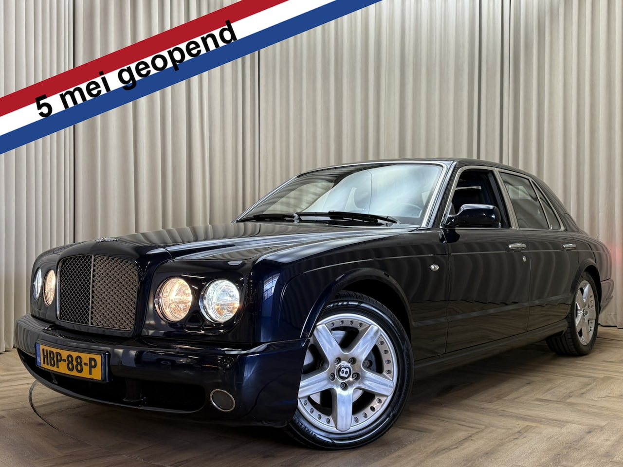Bentley Arnage - R FACELIFT 6.8 V8 TwinTurbo 456 PK / 875 Nm / Rear Entertainment / Zeer mooi - AutoWereld.nl