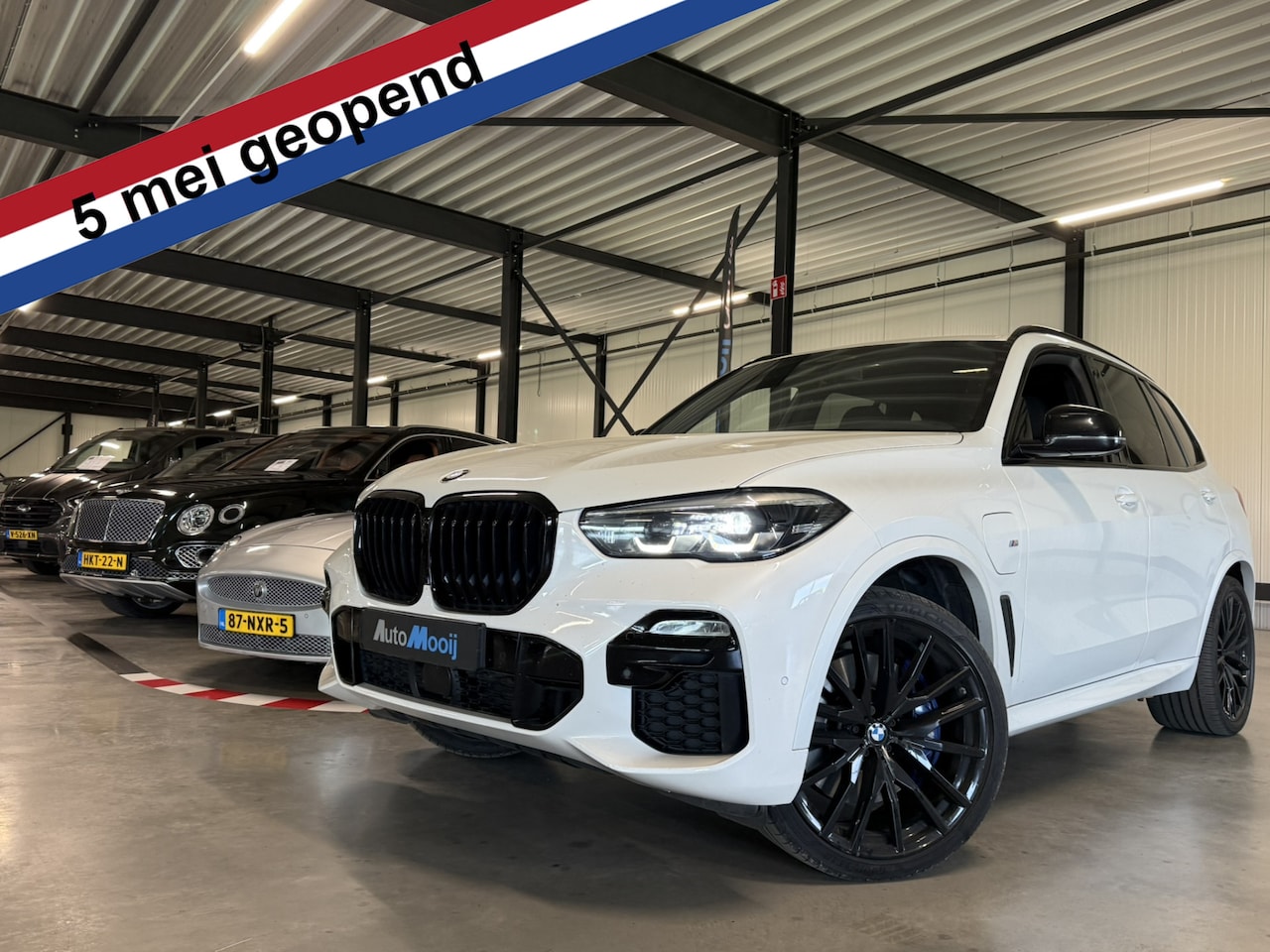 BMW X5 - xDrive45e High Executive / M Sport / 22" Black / Stoelkoeling / Adaptive Cruise / Comfort - AutoWereld.nl