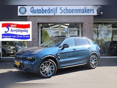 Lynk & Co 01 - 1.5 261PK 6.6Kwh LADEN 360-CAMERA PANO/SCHUIF INFINITY DAB NAVI CARPLAY CAMERA STOELVERWAR