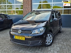 Volkswagen Touran - 1.2 TSI Comfortline BlueMotion 7p. Apk |Navi |Clima
