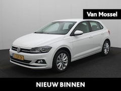 Volkswagen Polo - 1.0 TSI Highline 95 PK | Automaat | Navigatie | Parkeersensoren | Climate Control | IQ.Dri