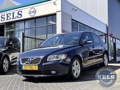 Volvo S40 - 2.0 Limited Edition NAVI/PDC/STOELVERWARMING/1EIGENAAR