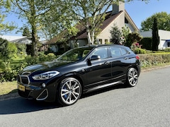 BMW X2 - M35i High Executive 306PK Pano•HarmanKardon•Schaalstoelen
