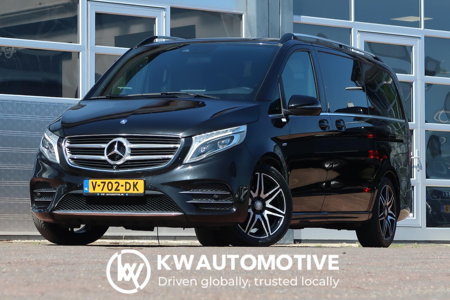Mercedes-Benz V-klasse - 250d Lang DC Edition AUT/ 360/ LED/ 2X DEUR/ CLIMA/ CRUISE/ NAVI - AutoWereld.nl