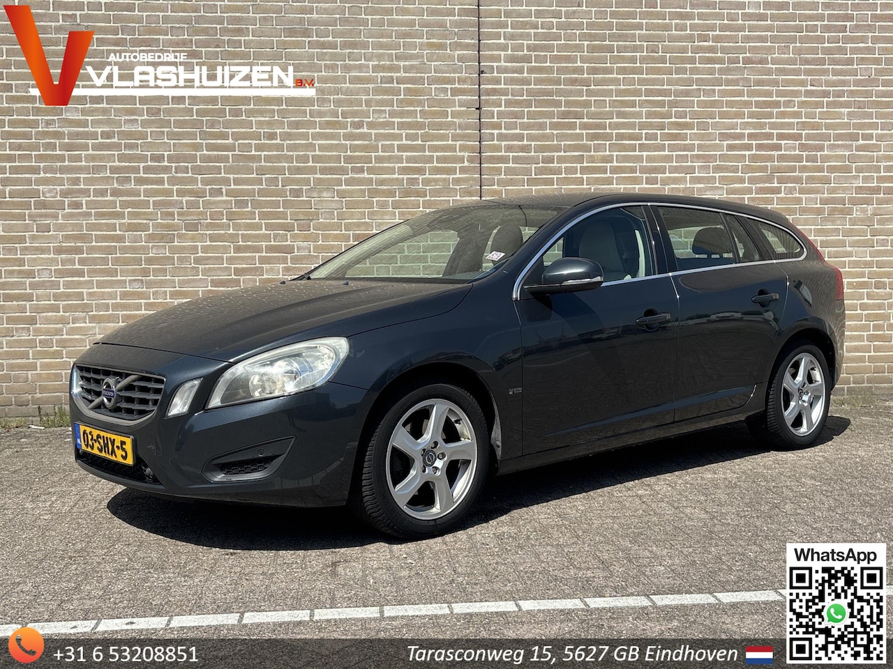 Volvo V60 - 2.0 D3 Momentum Automaat | Leder | Climate | Cruise | Navi | PDC | Stoelverwarming | - AutoWereld.nl