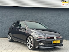 Volkswagen Polo - 2.0 TSI GTI Panorama/Sport Mode/LM/Beats Speakers/Camera/Full option