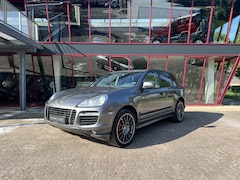 Porsche Cayenne - 4.8 GTS | Grey Alcantara |