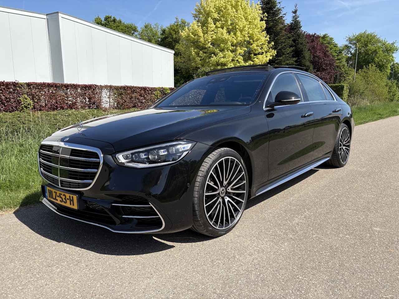Mercedes-Benz S-klasse - 400d 4MATIC Lang AMG Line / PANORAMADAK / BURMESTER / ACHTERASBESTURING / NIEUWPRIJS 21100 - AutoWereld.nl