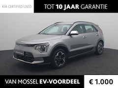 Kia Niro EV - DynamicLine 64.8 kWh | TREKHAAK | 3-fase 11KW laden | Climate Control | Navigatie | LM Vel